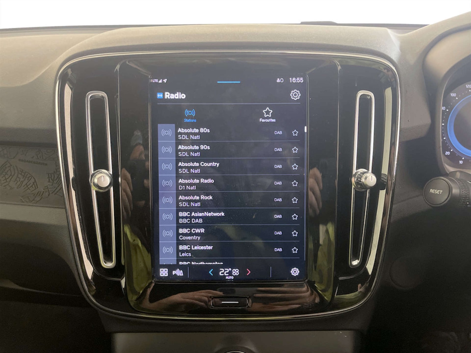 Used Volvo XC40 2022 for sale - 77437581: Photo 23