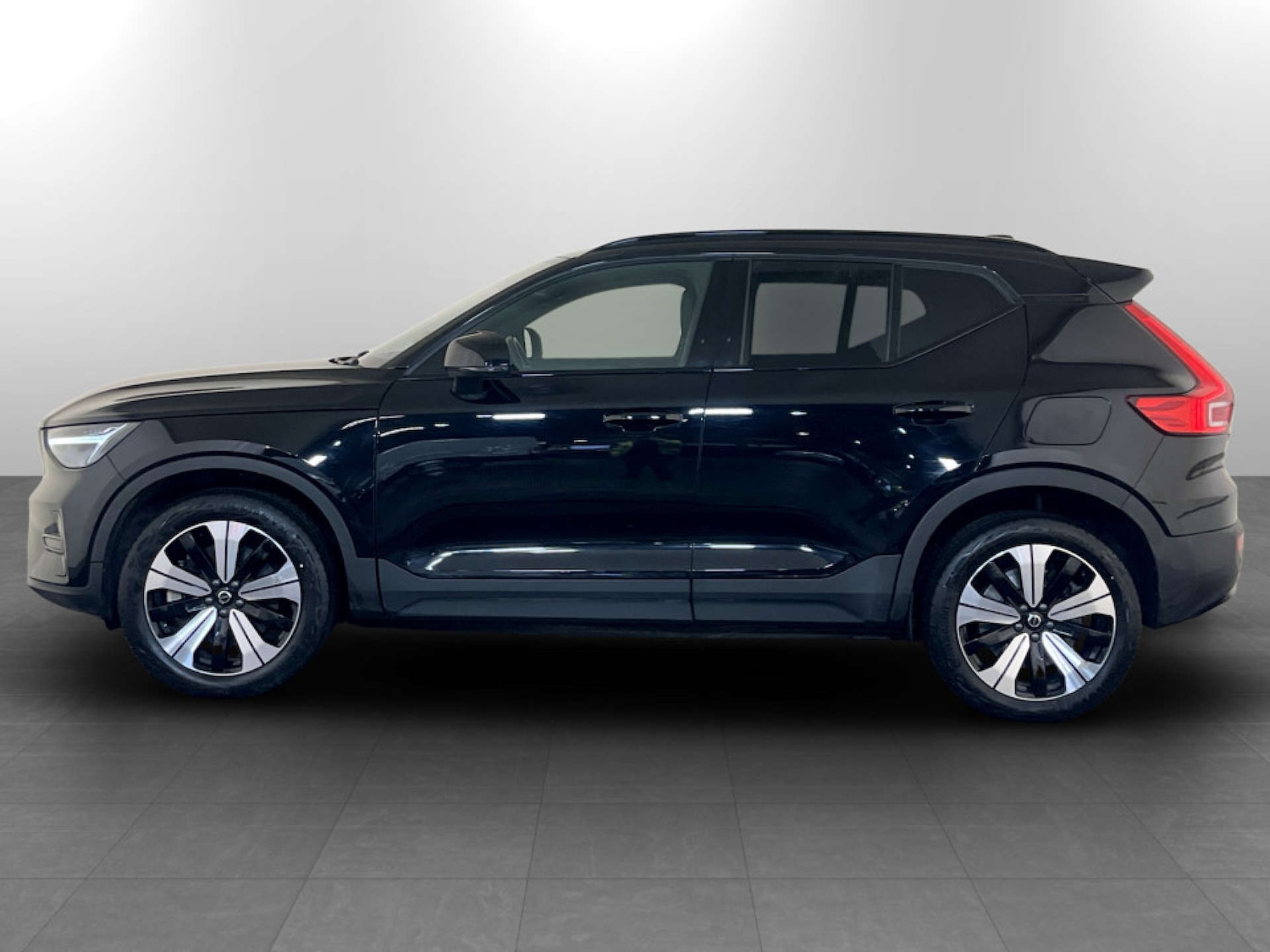 Used Volvo XC40 2022 for sale - 77437581: Photo 7