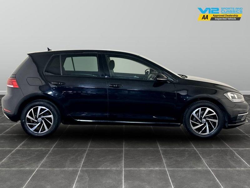 Used Volkswagen Golf 2019 for sale - 76076648: Photo 11