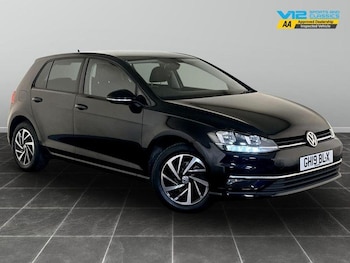 Volkswagen - Golf
