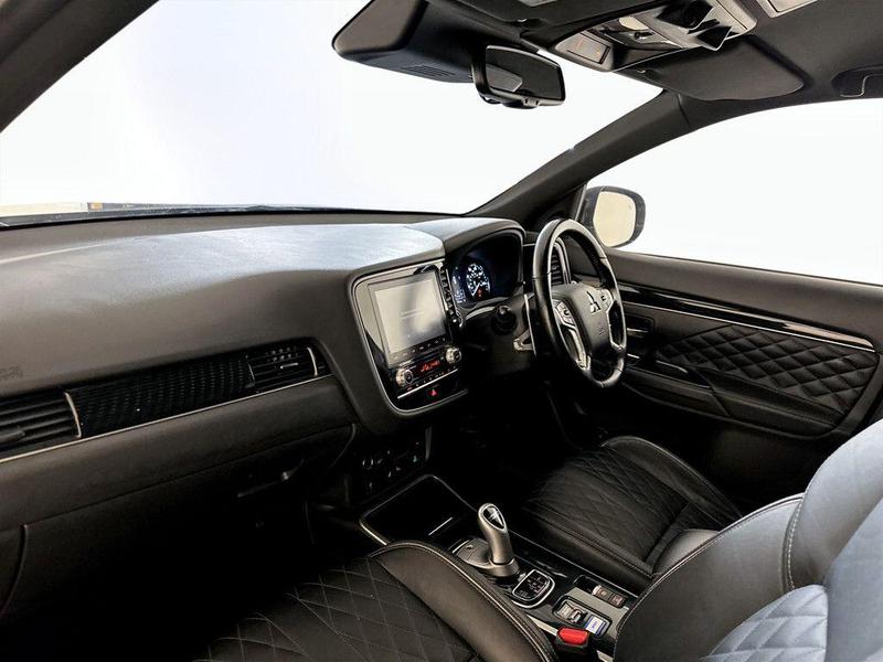 Used Mitsubishi Outlander 2021 for sale - 76710158: Photo 12