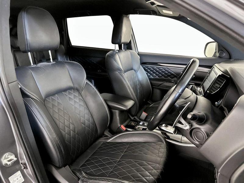 Used Mitsubishi Outlander 2021 for sale - 76710158: Photo 13