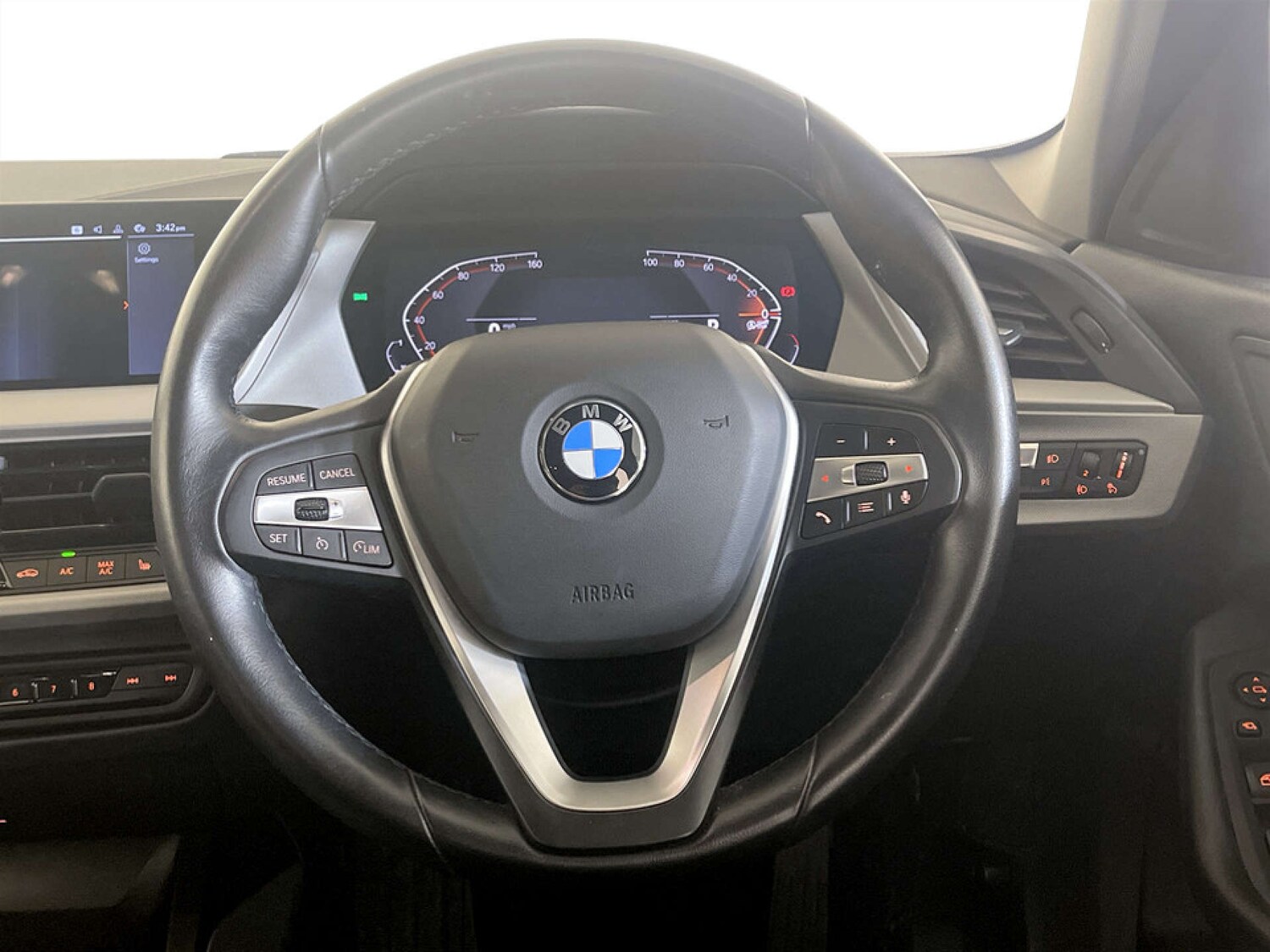 Used BMW 1 Series 2024 for sale - 77712957: Photo 16