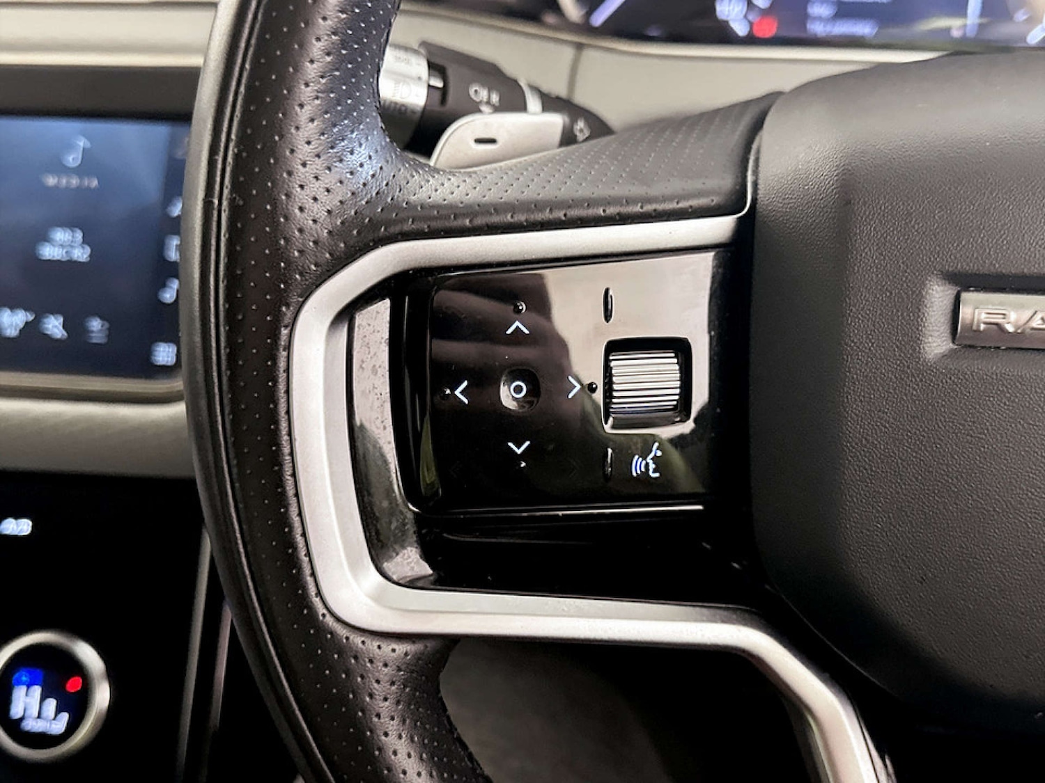 Used Land Rover Range Rover Evoque 2022 for sale - 77185826: Photo 17