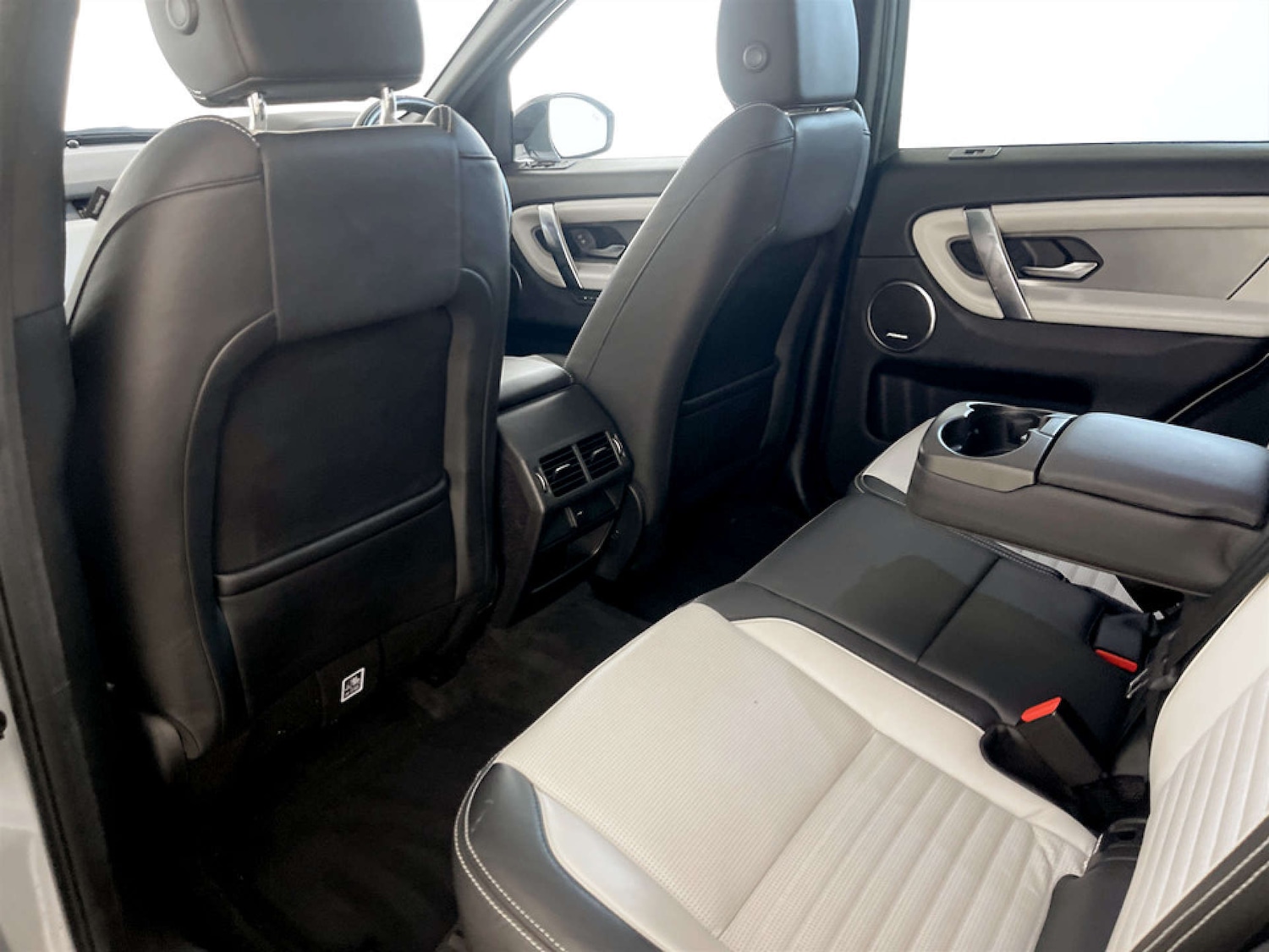 Used Land Rover Discovery Sport 2022 for sale - 77434625: Photo 13