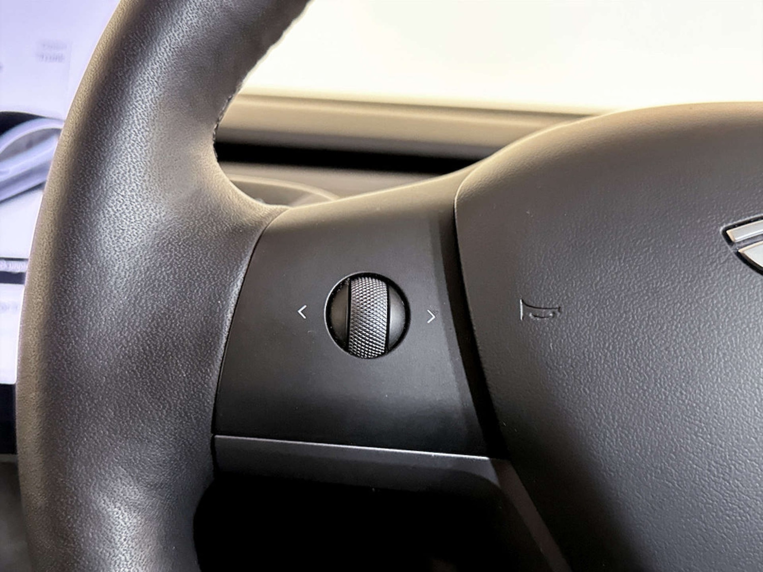 Used Tesla Model 3 2021 for sale - 77434630: Photo 18