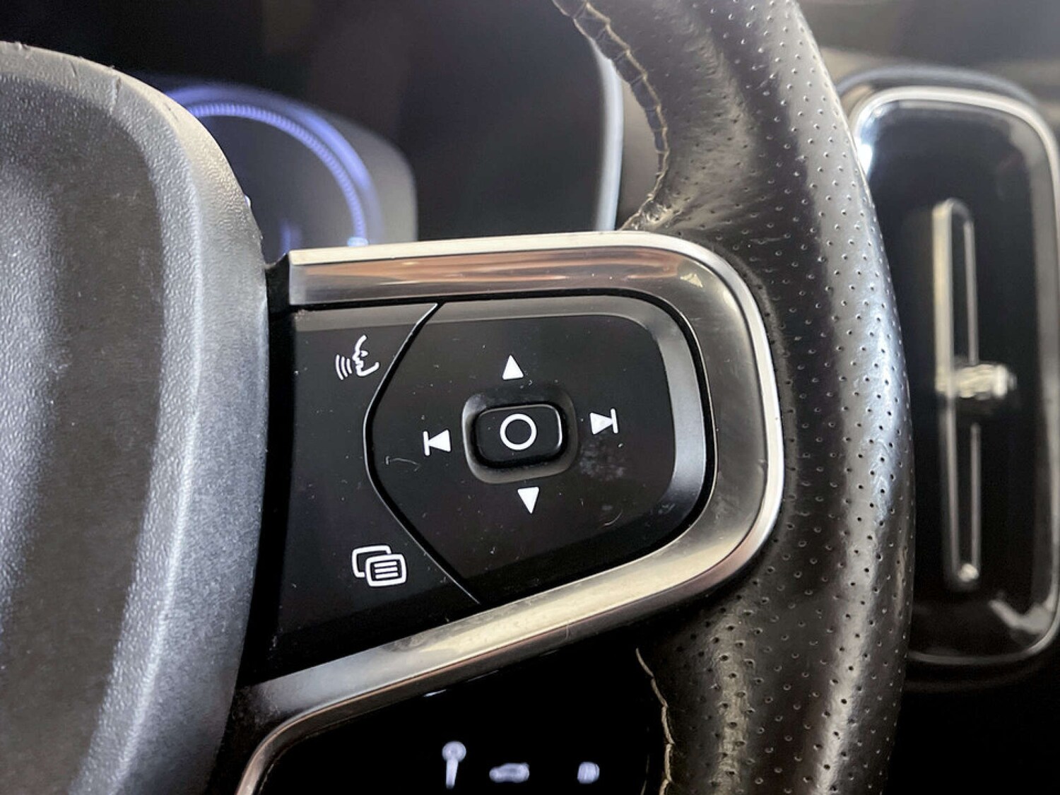 Used Volvo XC40 2021 for sale - 77531866: Photo 20