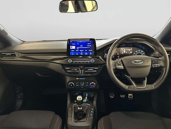 Used Ford Focus 2019 for sale - 78565744: Photo