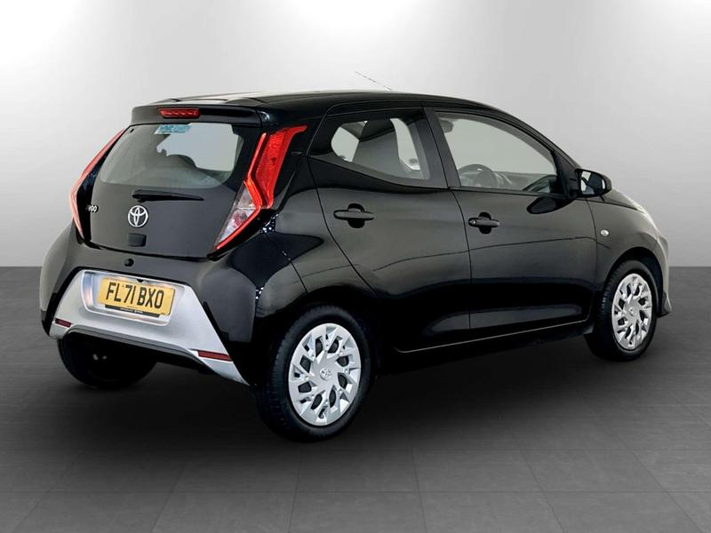 Used Toyota AYGO 2021 for sale - 77023017: Photo 10