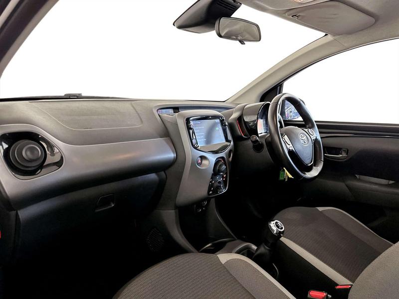 Used Toyota AYGO 2021 for sale - 77023017: Photo 12