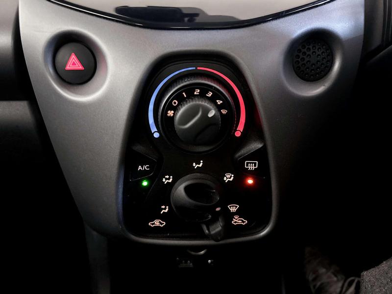 Used Toyota AYGO 2021 for sale - 77023017: Photo 27