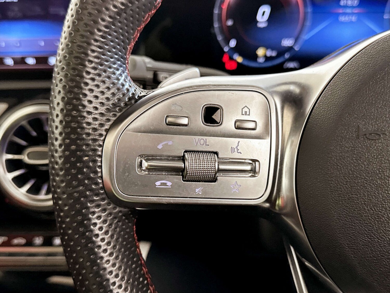 Used Mercedes-Benz CLA 2021 for sale - 77469960: Photo 17