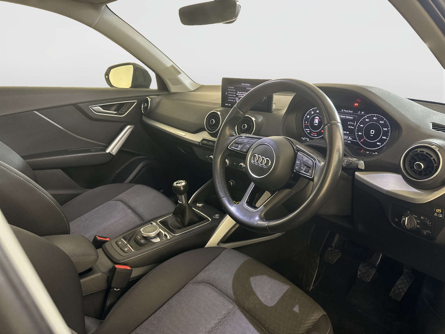 Used Audi Q2 2018 for sale - 77920643: Photo 15
