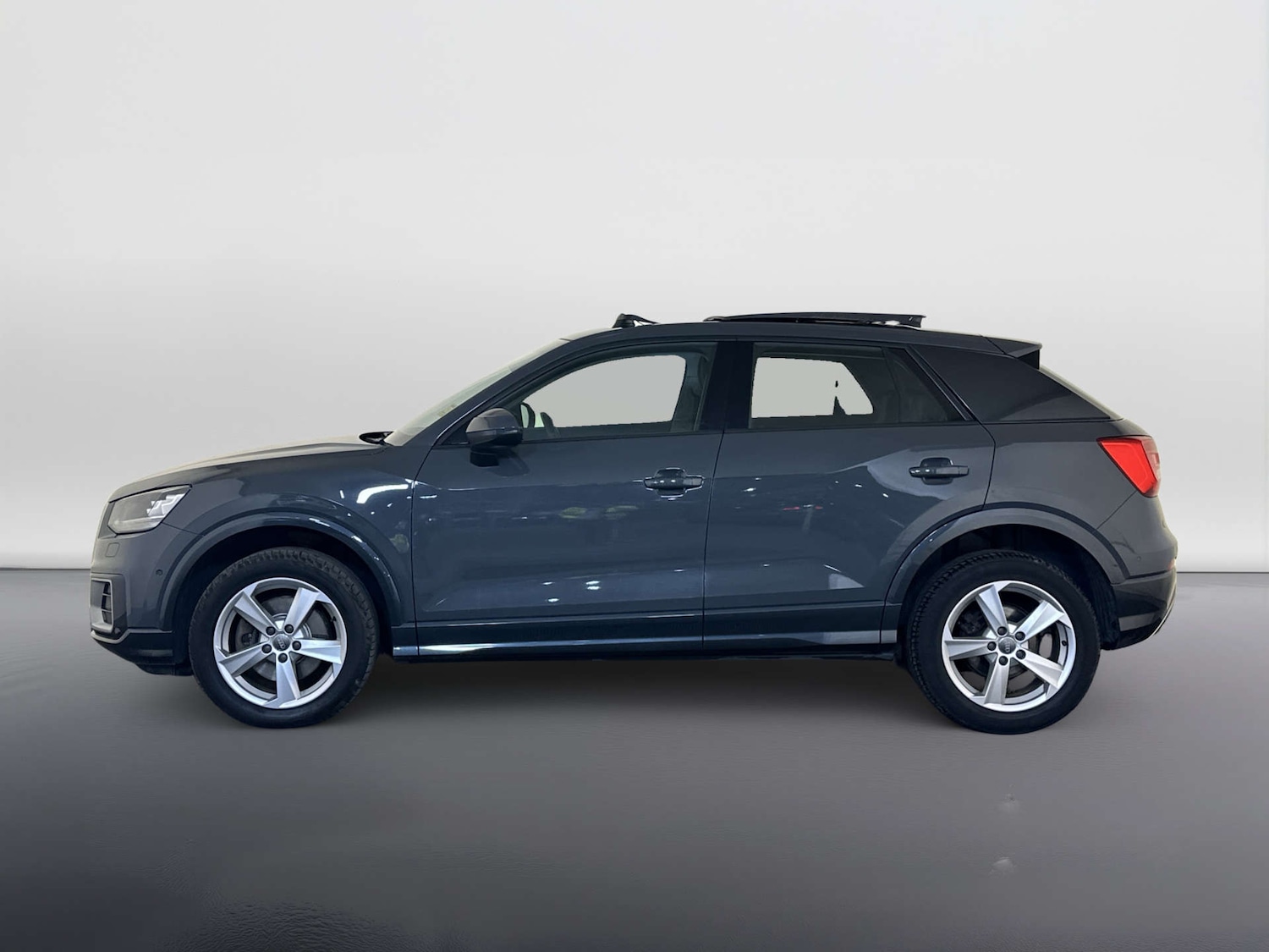 Used Audi Q2 2018 for sale - 77920643: Photo 7