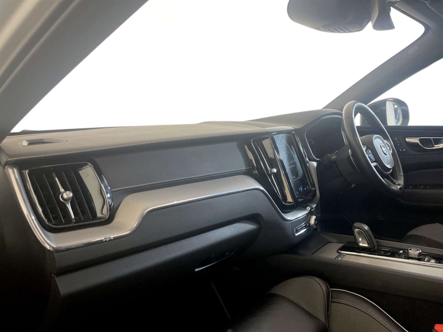 Used Volvo XC60 2020 for sale - 77506824: Photo 12