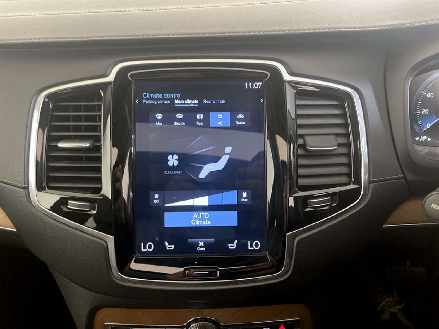 Used Volvo XC90 2018 for sale - 77545025: Photo 24