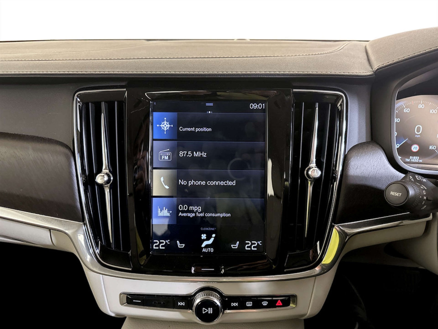 Used Volvo V90 Cross Country 2019 for sale - 77186083: Photo 23