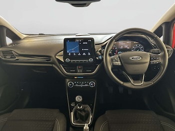 Used Ford Fiesta 2018 for sale - 78201113: Photo