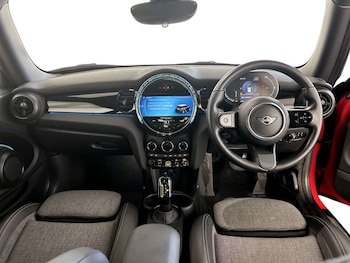 Used MINI Hatch 2022 for sale - 77336943: Photo