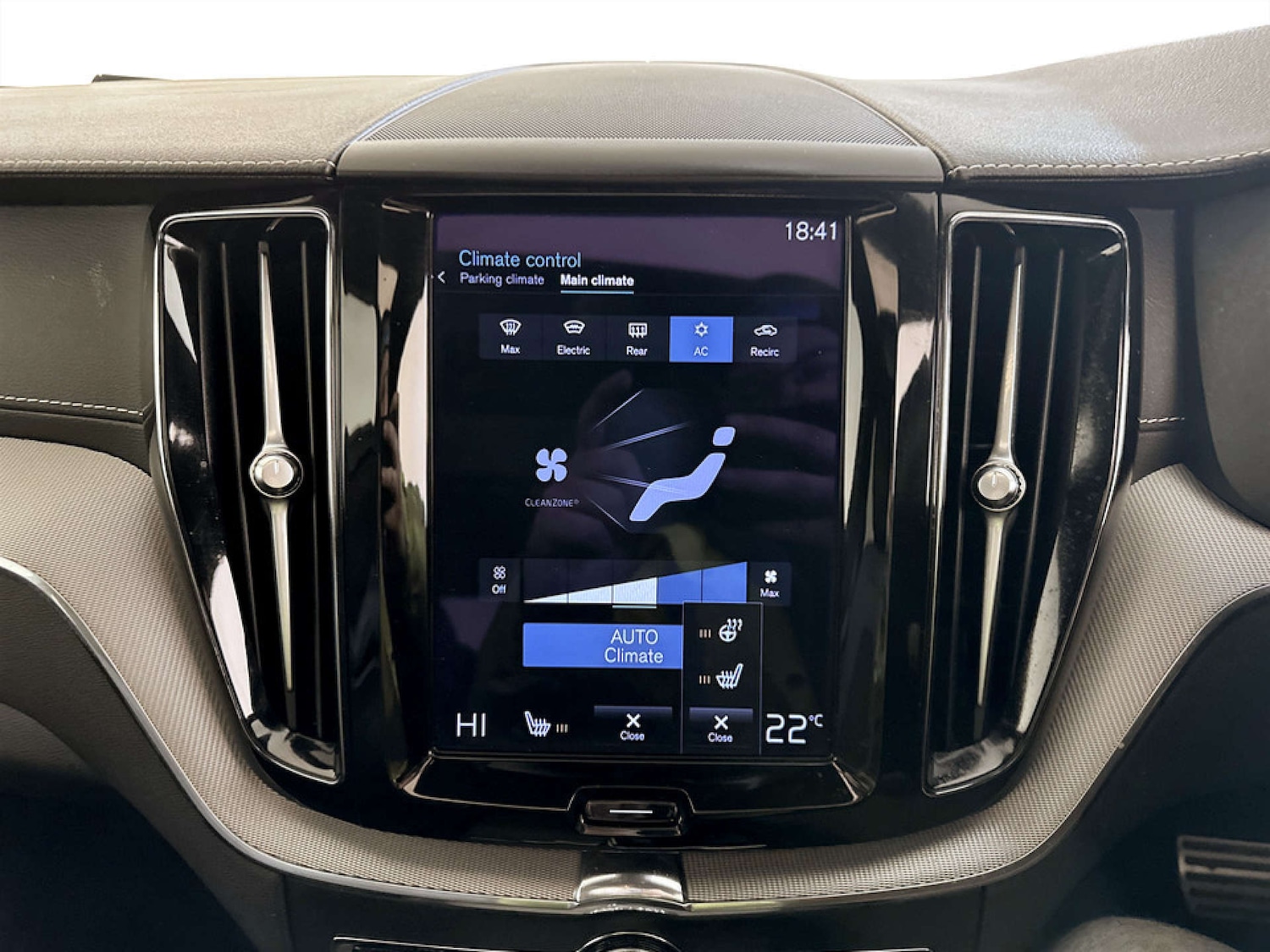 Used Volvo XC60 2021 for sale - 77452508: Photo 24