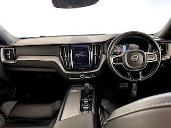 Used Volvo XC60 2021 for sale - 77452508: Photo