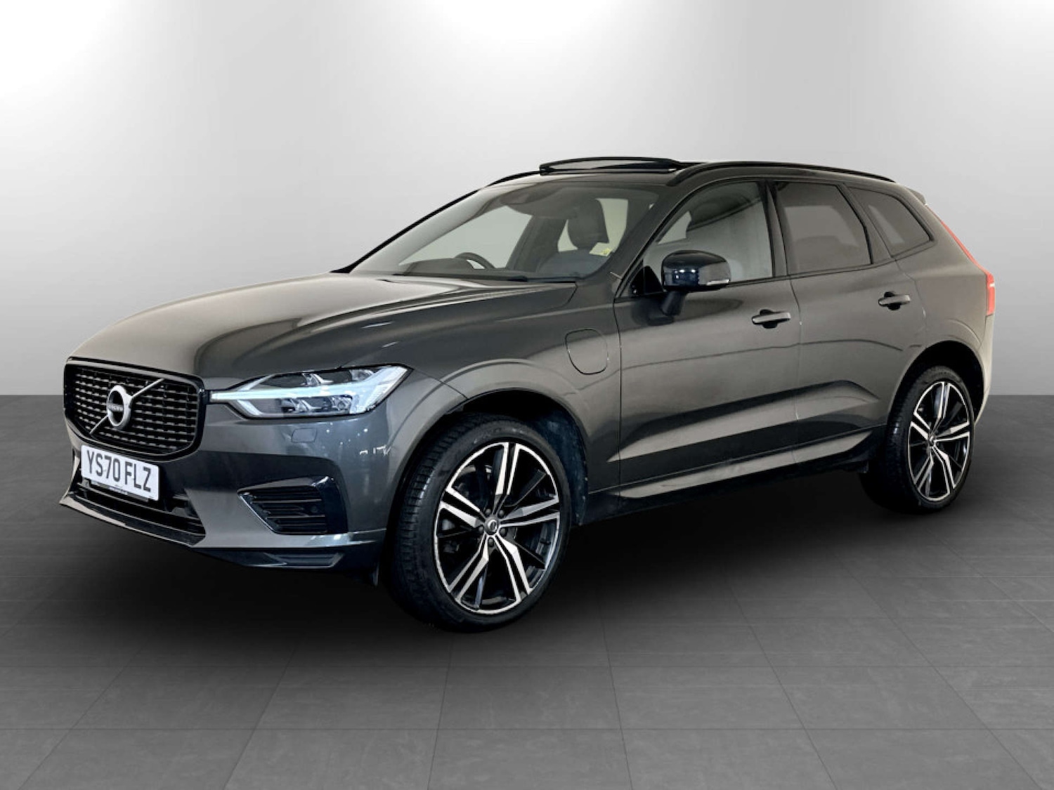 Used Volvo XC60 2021 for sale - 77452508: Photo 6