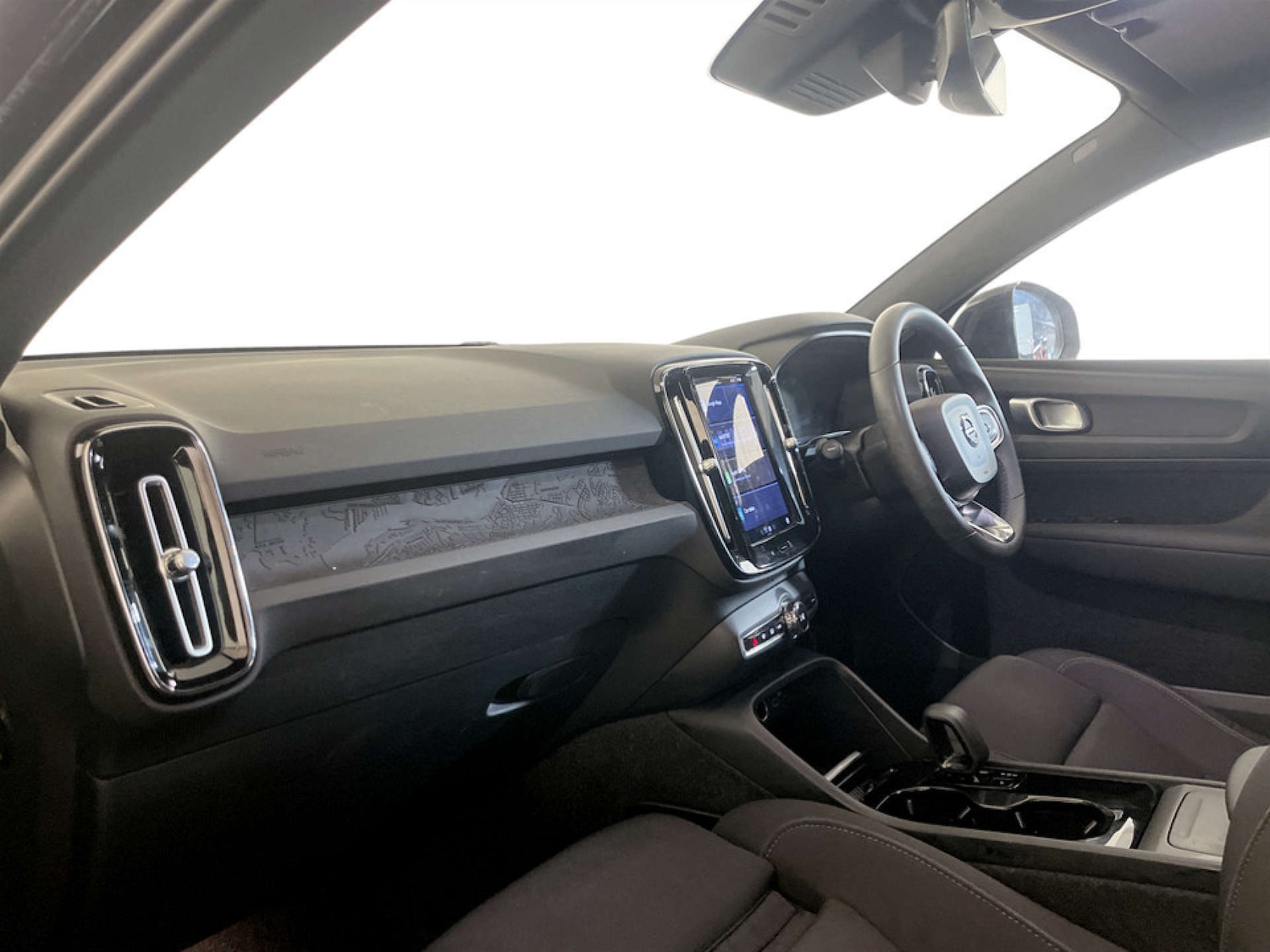 Used Volvo XC40 2023 for sale - 77470052: Photo 12