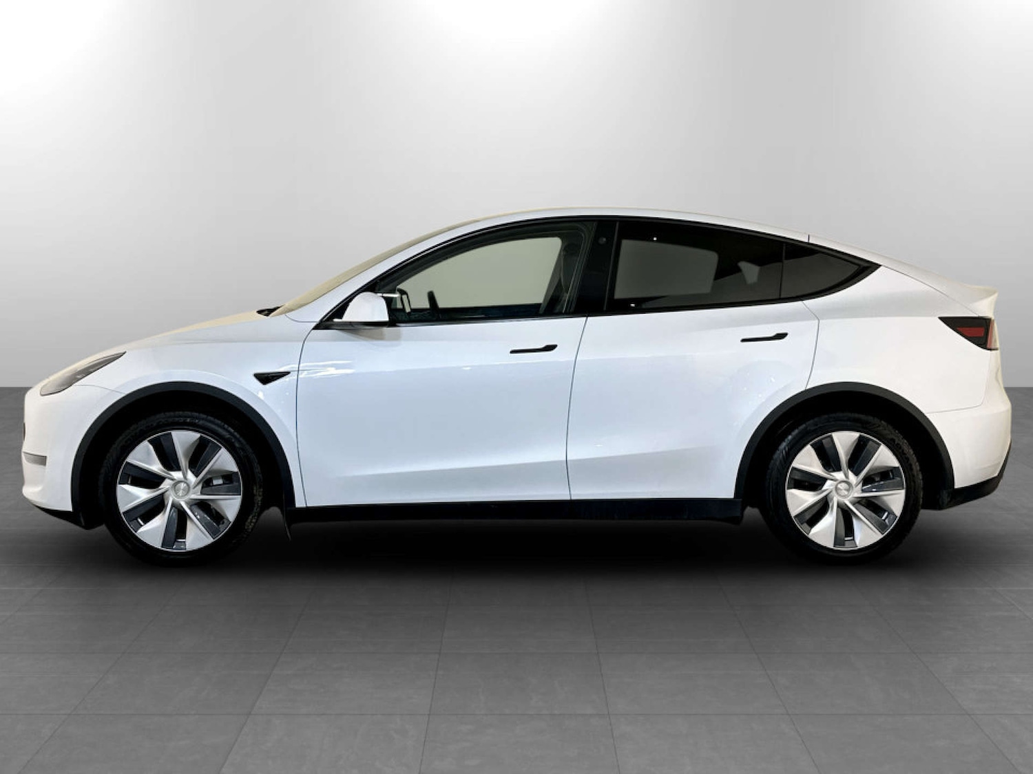 Used Tesla Model Y 2022 for sale - 77535132: Photo 7