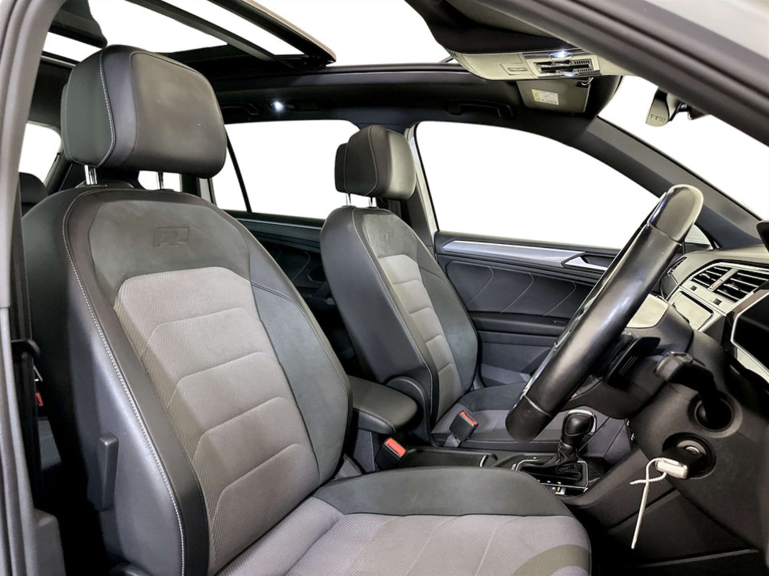 Used Volkswagen Tiguan 2018 for sale - 77259141: Photo 13