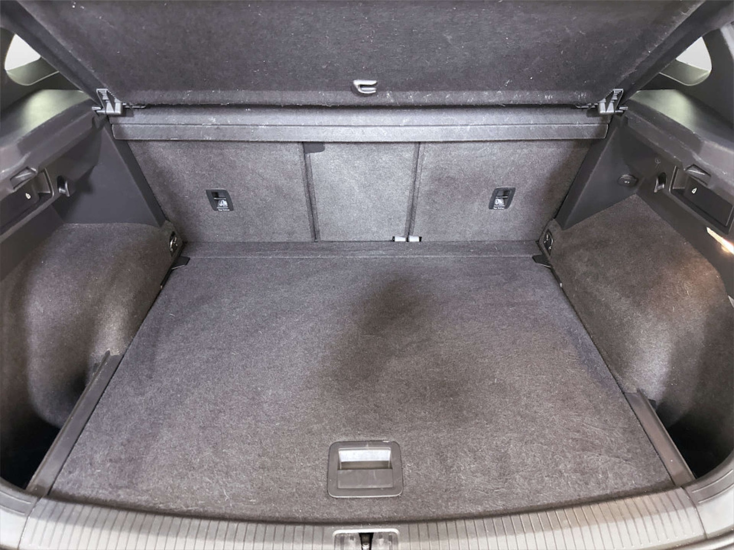 Used Volkswagen Tiguan 2018 for sale - 77259141: Photo 16