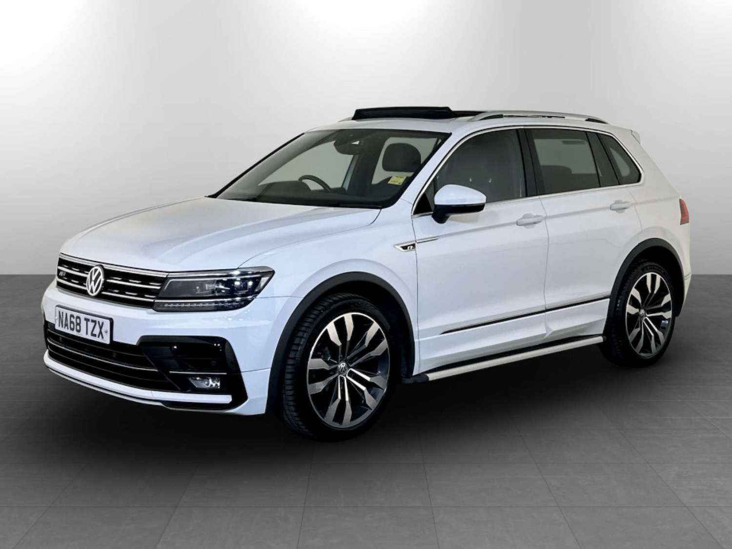 Used Volkswagen Tiguan 2018 for sale - 77259141: Photo 6