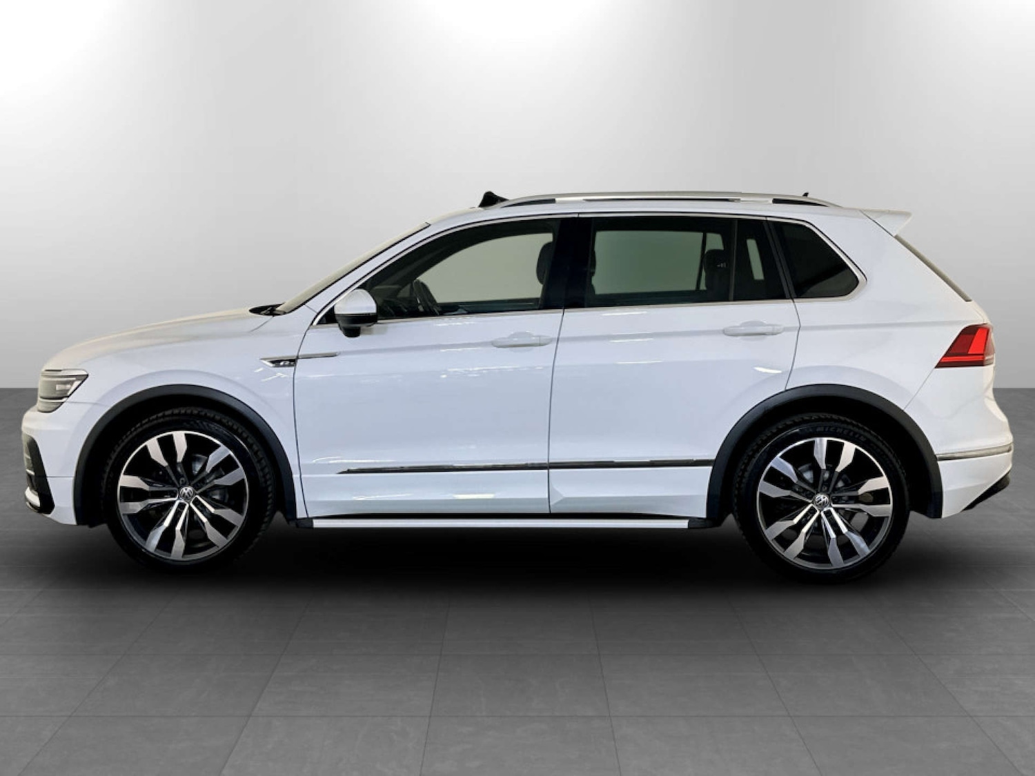 Used Volkswagen Tiguan 2018 for sale - 77259141: Photo 7