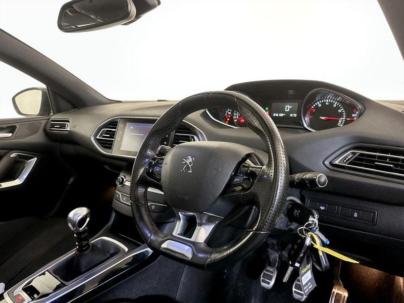 Used Peugeot 308 2019 for sale - 76355635: Photo 15