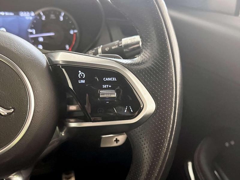 Used Jaguar E-Pace 2021 for sale - 76862355: Photo 19