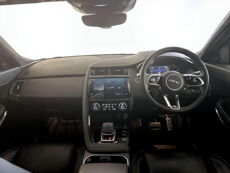 Used Jaguar E-Pace 2021 for sale - 76862355: Photo 3
