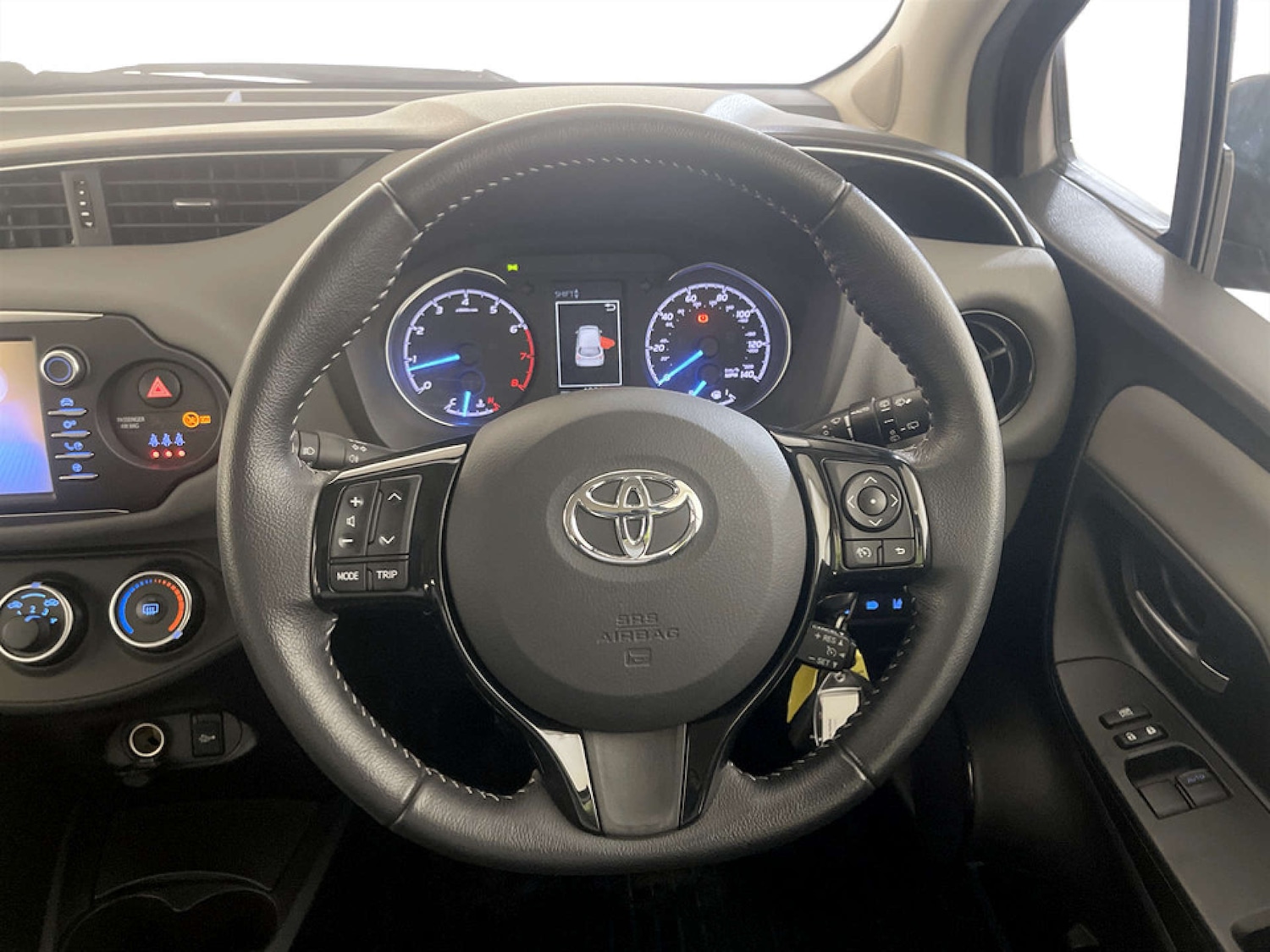 Used Toyota Yaris 2018 for sale - 77185910: Photo 16