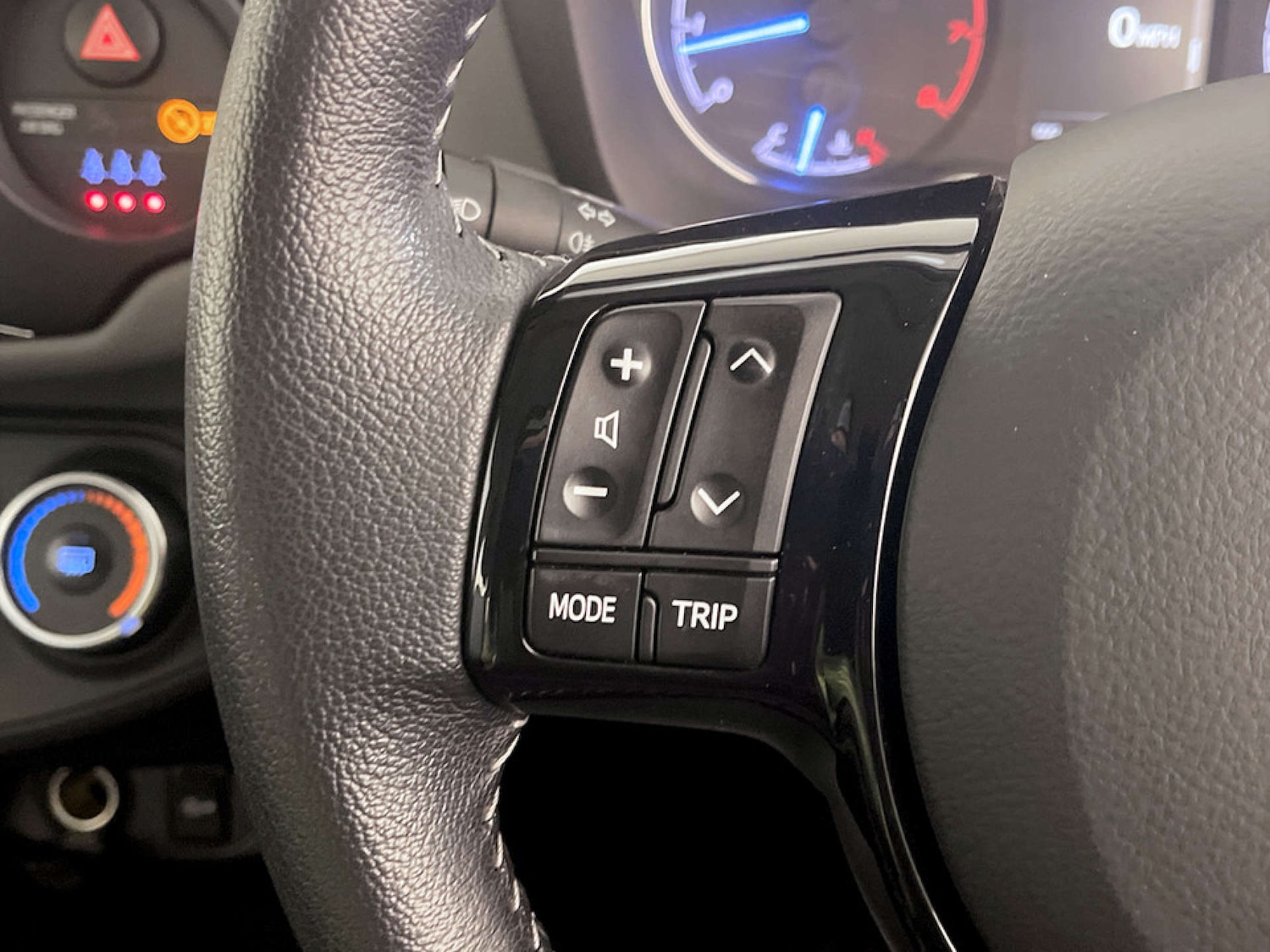 Used Toyota Yaris 2018 for sale - 77185910: Photo 17