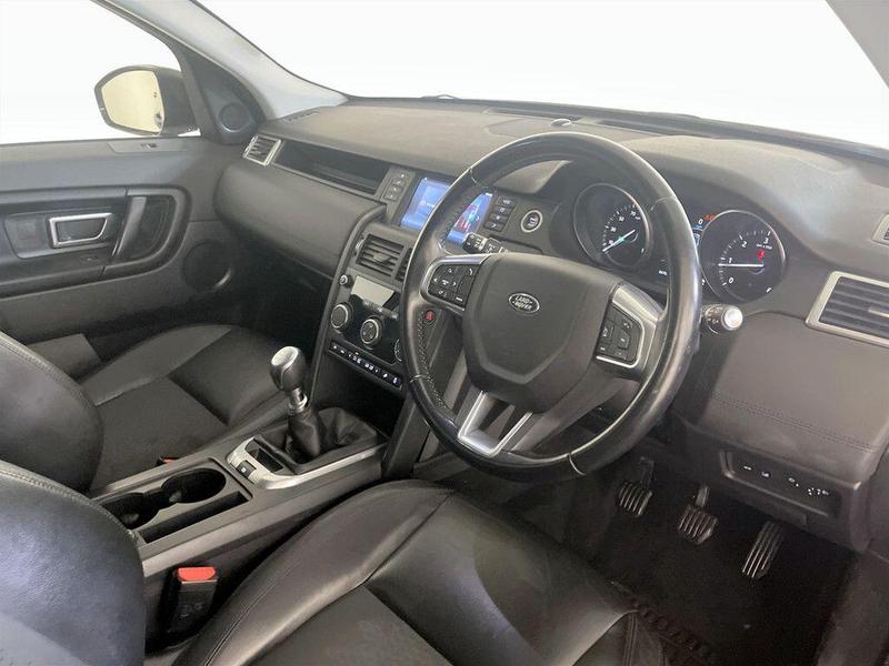 Used Land Rover Discovery Sport 2017 for sale - 76461376: Photo 15