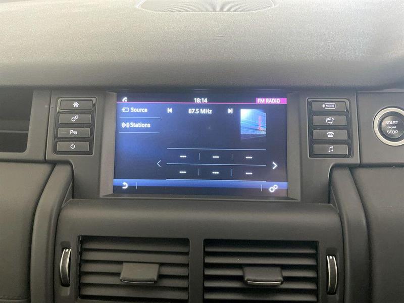 Used Land Rover Discovery Sport 2017 for sale - 76461376: Photo 21