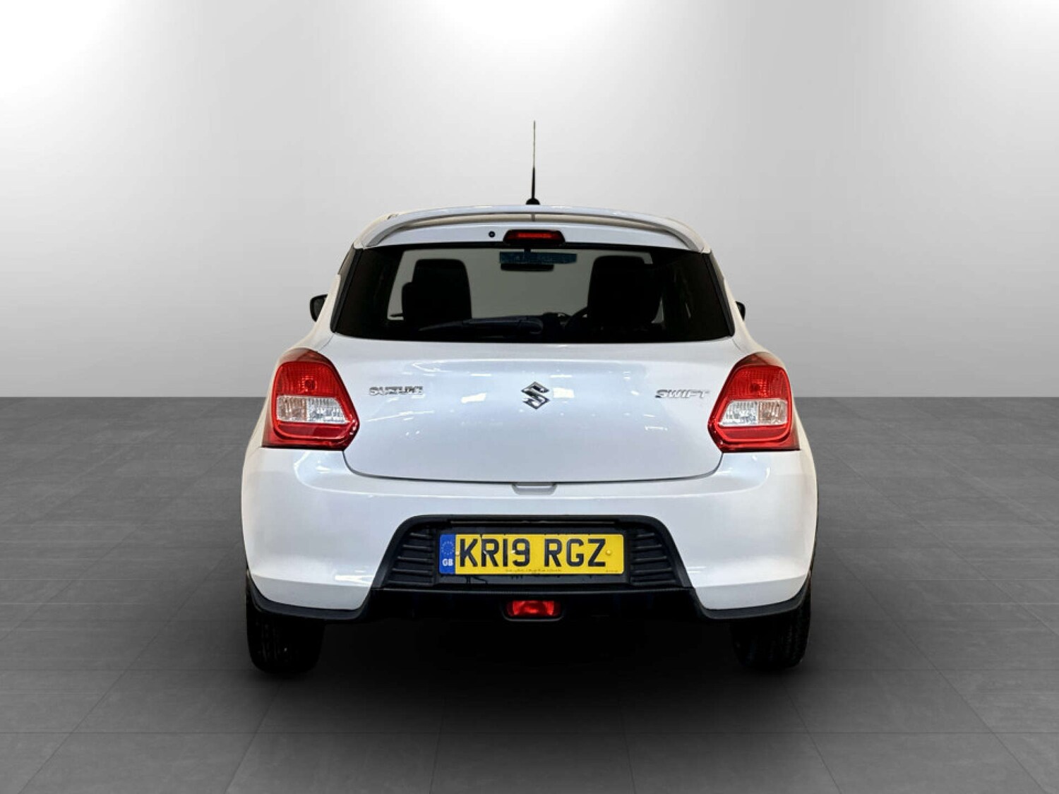 Used Suzuki Swift 2019 for sale - 77431926: Photo 8