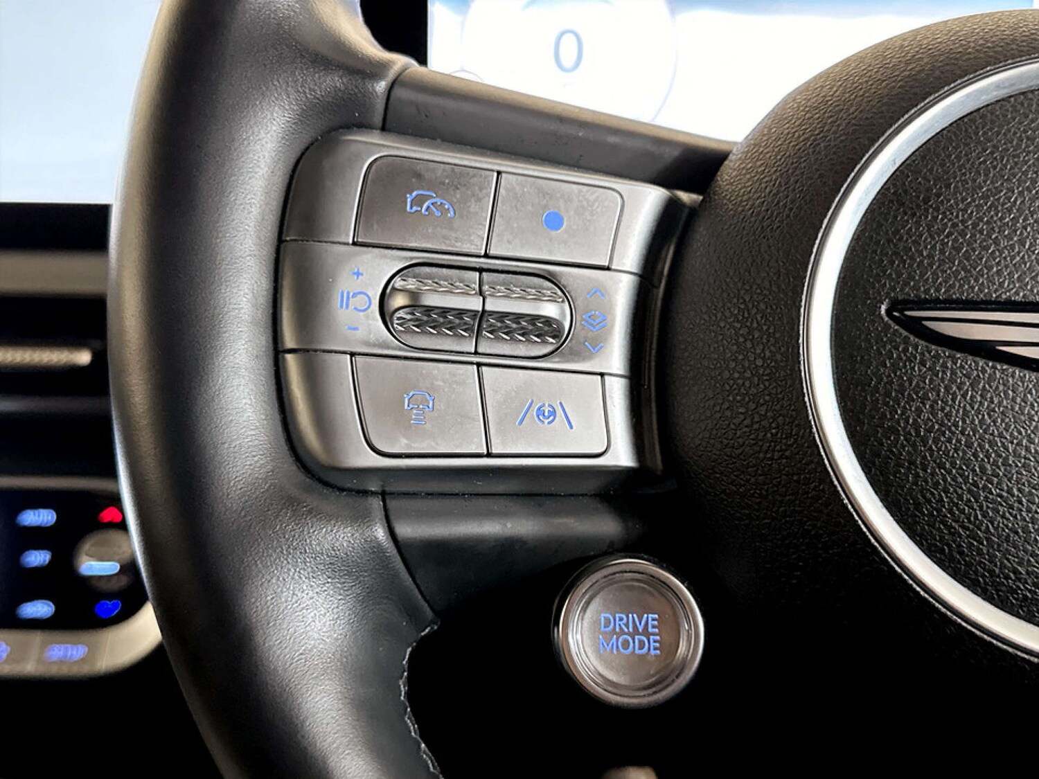 Used Genesis GV60 2023 for sale - 77506927: Photo 17