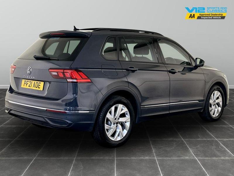 Used Volkswagen Tiguan 2021 for sale - 76017102: Photo 11