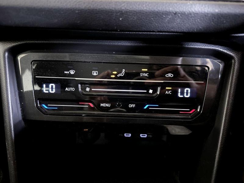 Used Volkswagen Tiguan 2021 for sale - 76017102: Photo 28