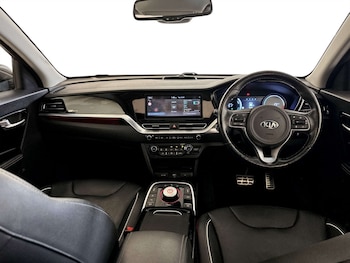 Used Kia Niro 2021 for sale - 77734952: Photo