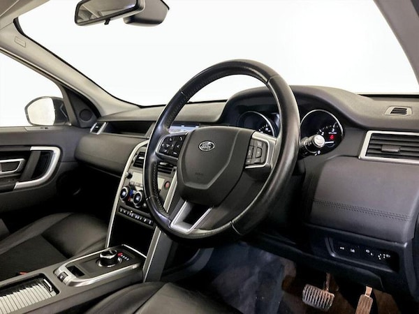 Used Land Rover Discovery Sport 2019 for sale - 76322353: Photo 16