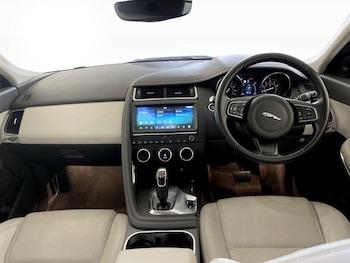 Used Jaguar E-Pace 2018 for sale - 75951741: Photo