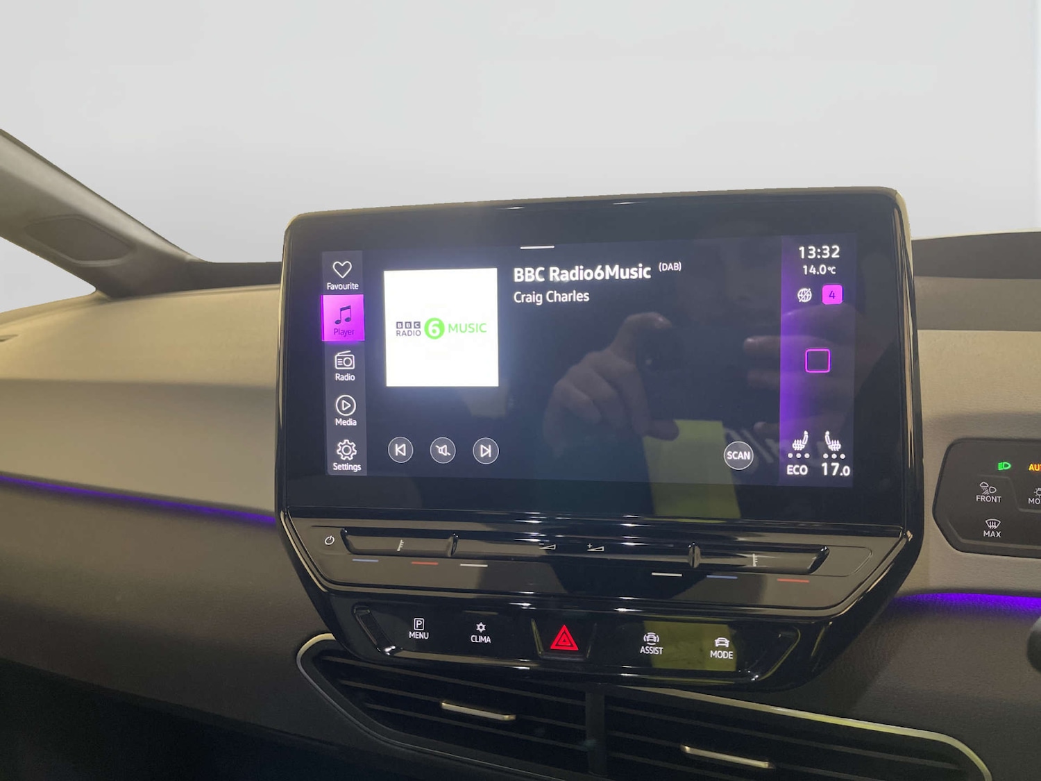 Used Volkswagen ID.3 2023 for sale - 77950414: Photo 24