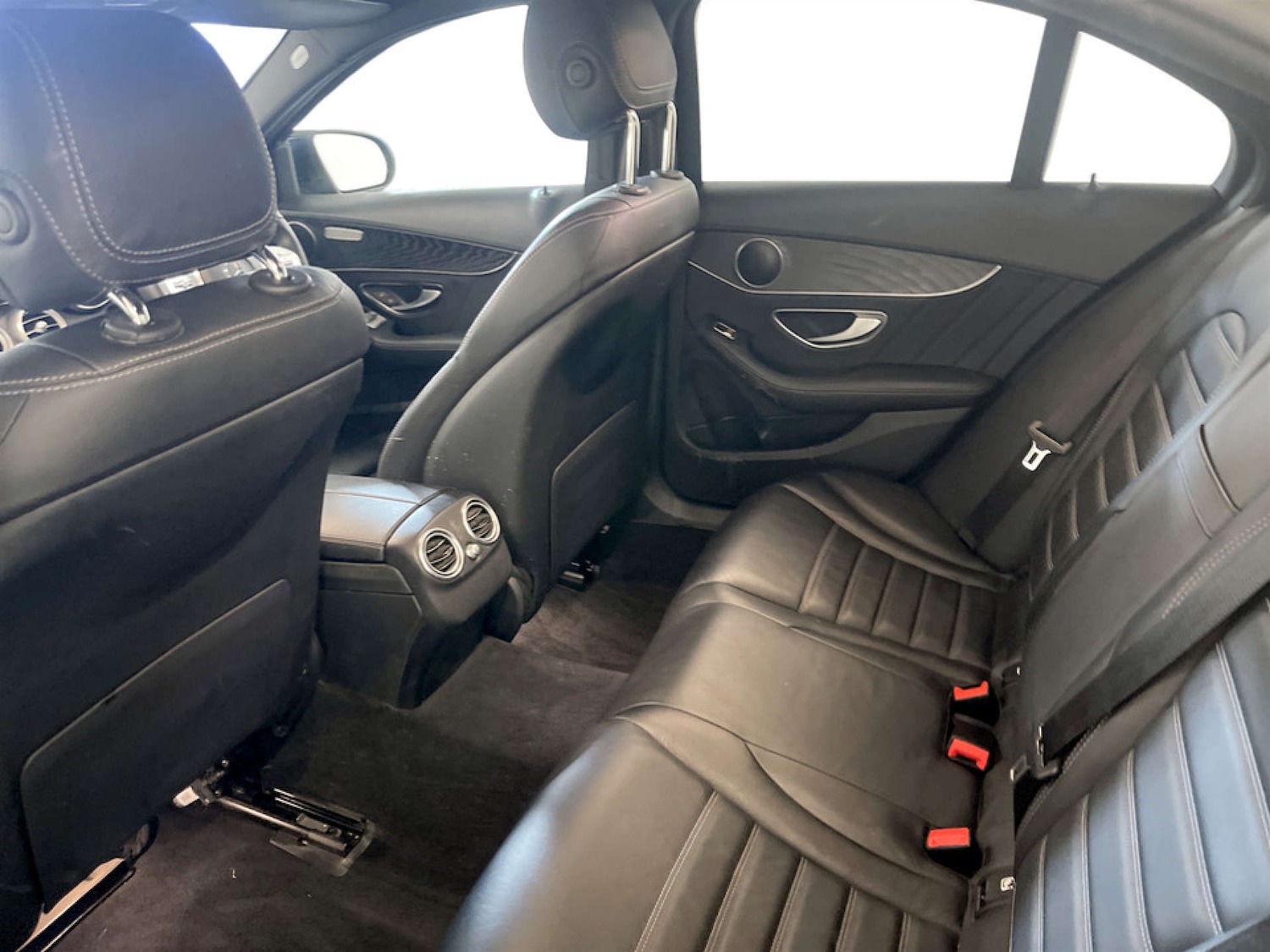 Used Mercedes-Benz C Class 2021 for sale - 77470022: Photo 12