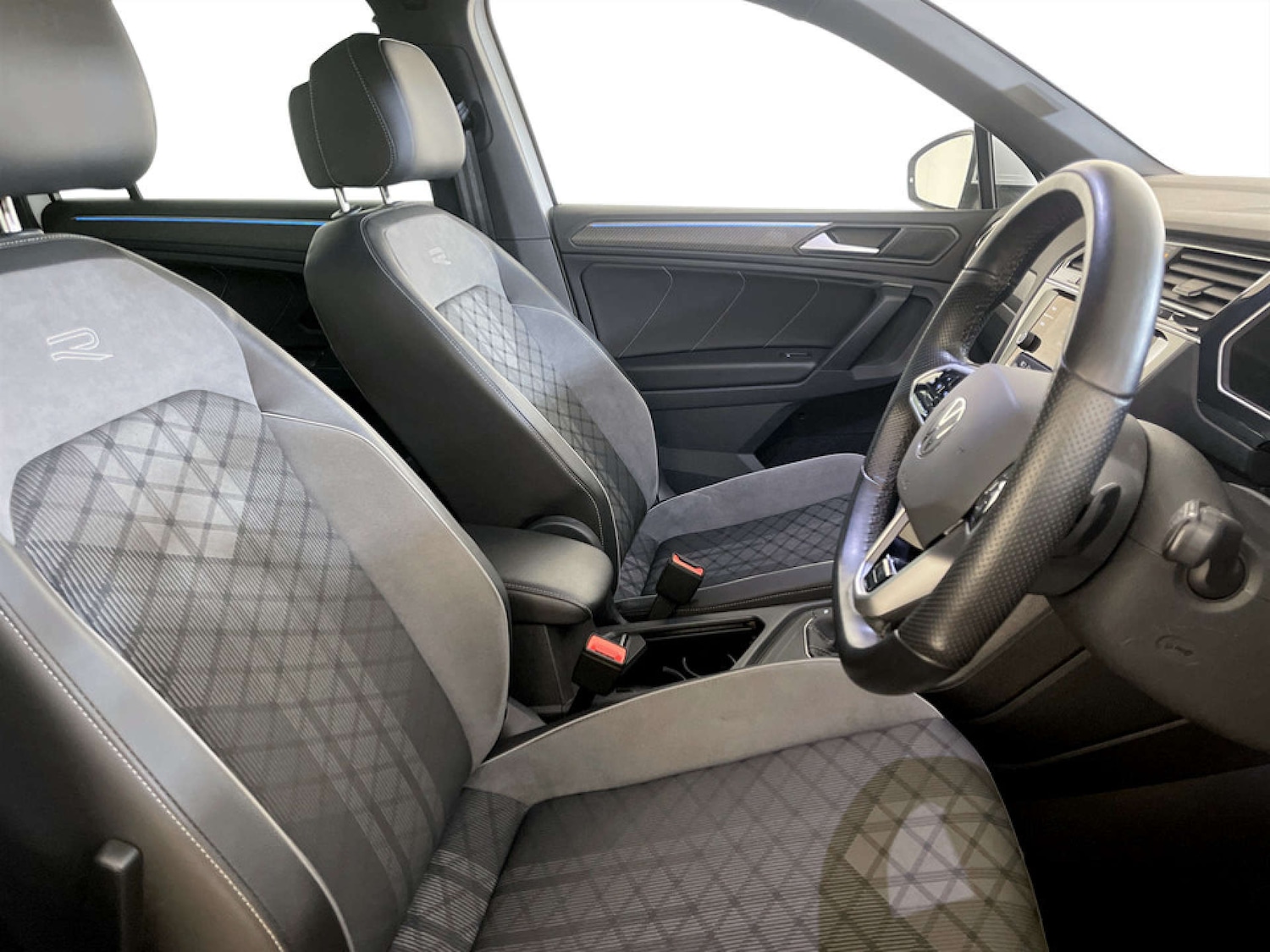 Used Volkswagen Tiguan 2023 for sale - 77734948: Photo 13