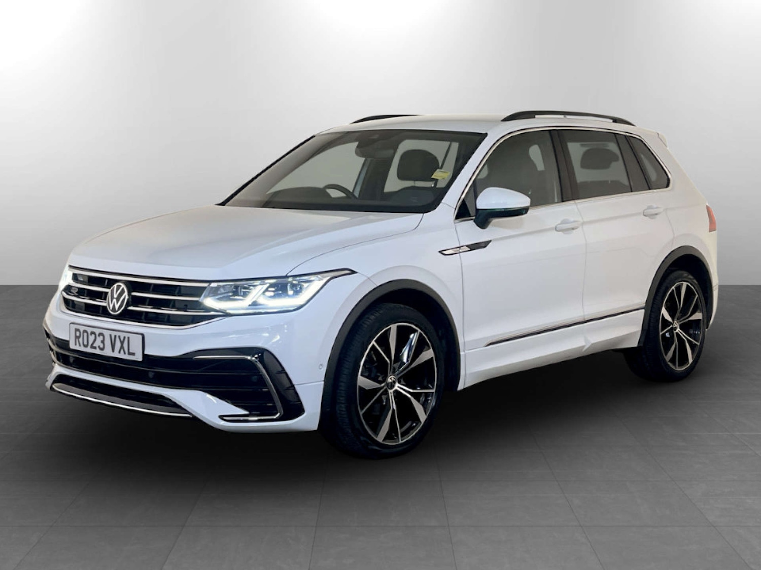 Used Volkswagen Tiguan 2023 for sale - 77734948: Photo 6